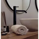 Смеситель для раковины Cisal Less New LN00354040 без донного клапана, черный матовый