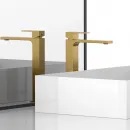 Смеситель для раковины Vincea Cube VBF-1C02BG без донного клапана, золотой матовый