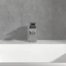 Смеситель для раковины Villeroy & Boch Subway 3.0 TVW11200100061 с донным клапаном, хром