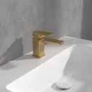 Смеситель для раковины с донным клапаном Villeroy & Boch Subway 3.0 TVW11200100076