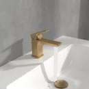 Смеситель для раковины с донным клапаном Villeroy & Boch Subway 3.0 TVW11200100076