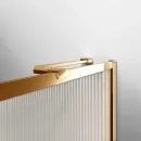Шторка на ванну Vincea VSB-41700FLG 70 см, профиль золотой матовый, стекло рифленое